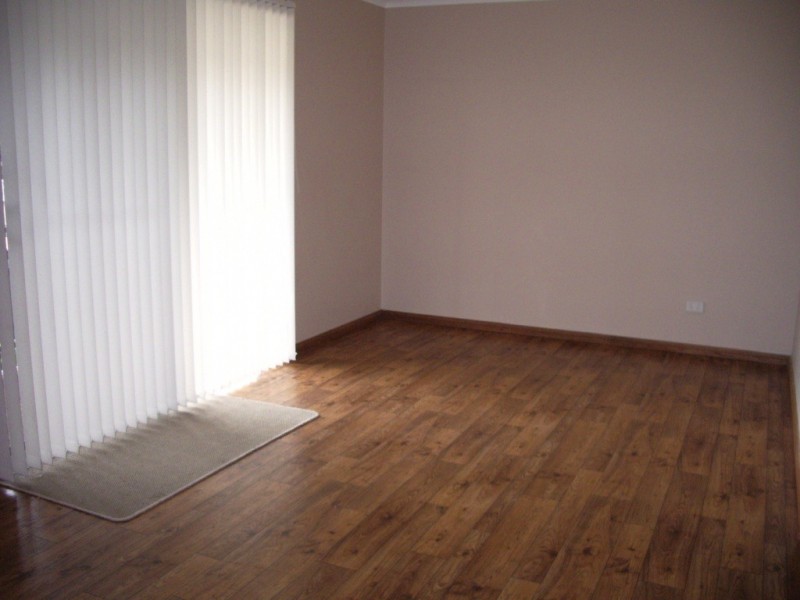 7 Lawson St, Victor Harbor SA 5211