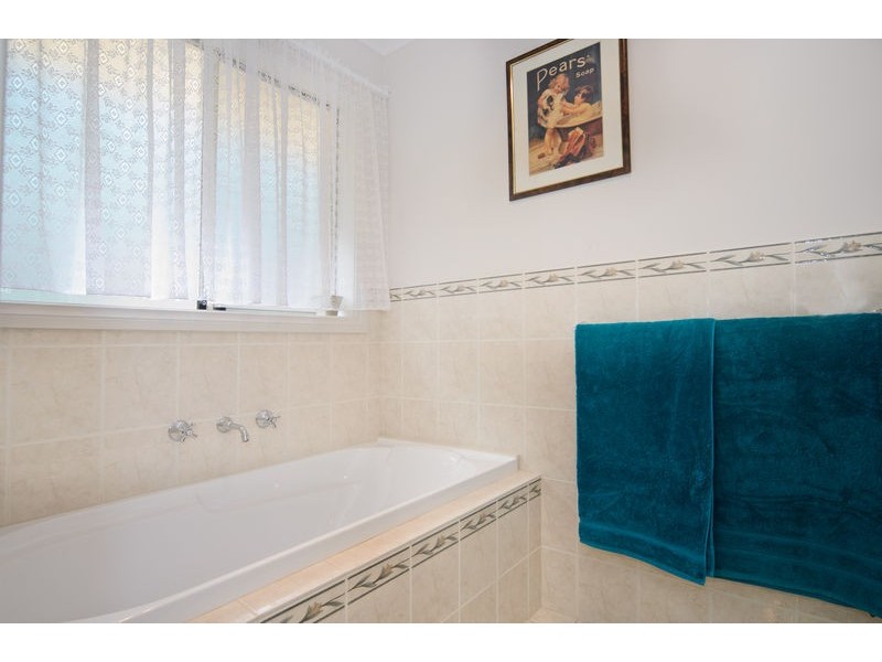 3 Tripp Street, Encounter Bay SA 5211