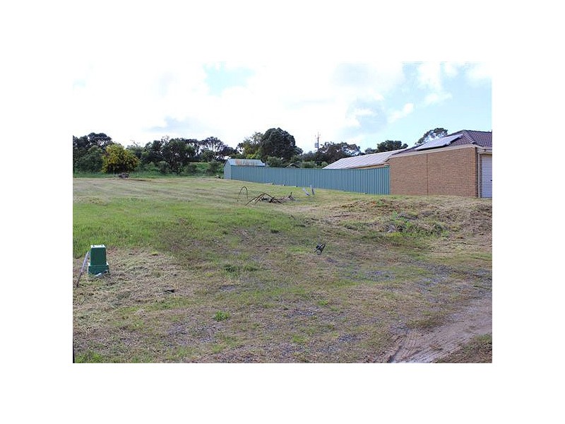 155 and 157 Coromandel Drive, Mccracken SA 5211
