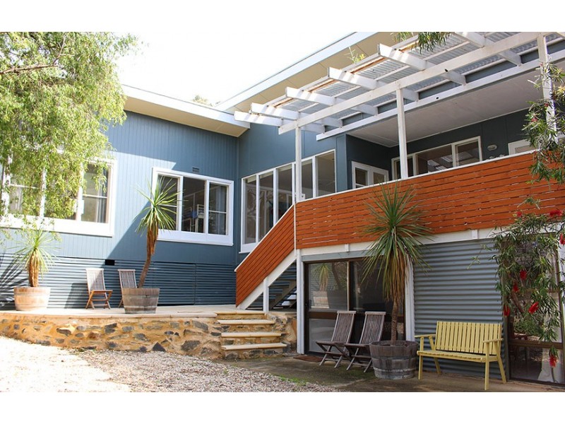 34 Pine Avenue, Victor Harbor SA 5211