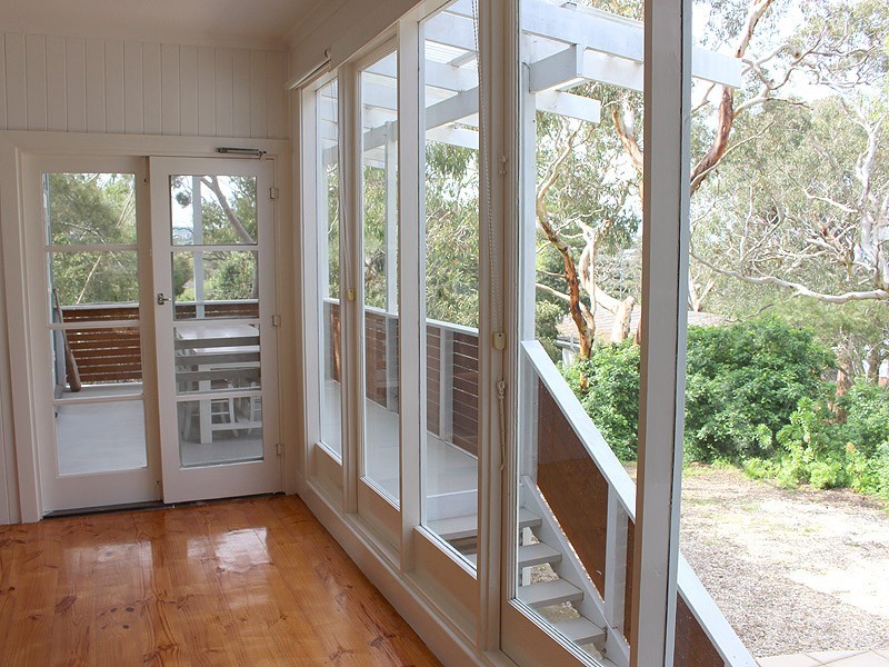 34 Pine Avenue, Victor Harbor SA 5211