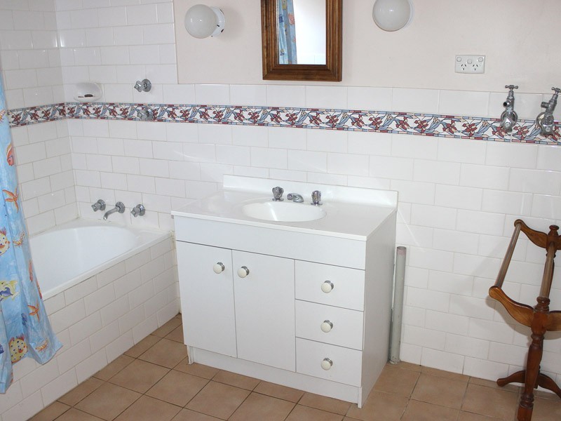 19 Whalers Road, Encounter Bay SA 5211