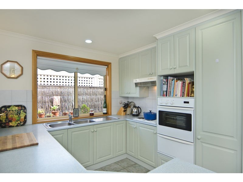 51 Lakeside Circuit, Encounter Bay SA 5211