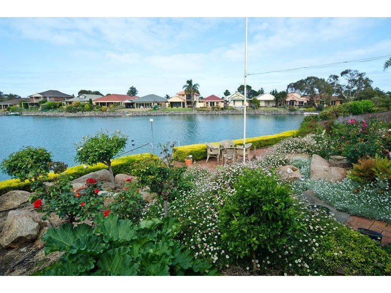 51 Lakeside Circuit, Encounter Bay SA 5211