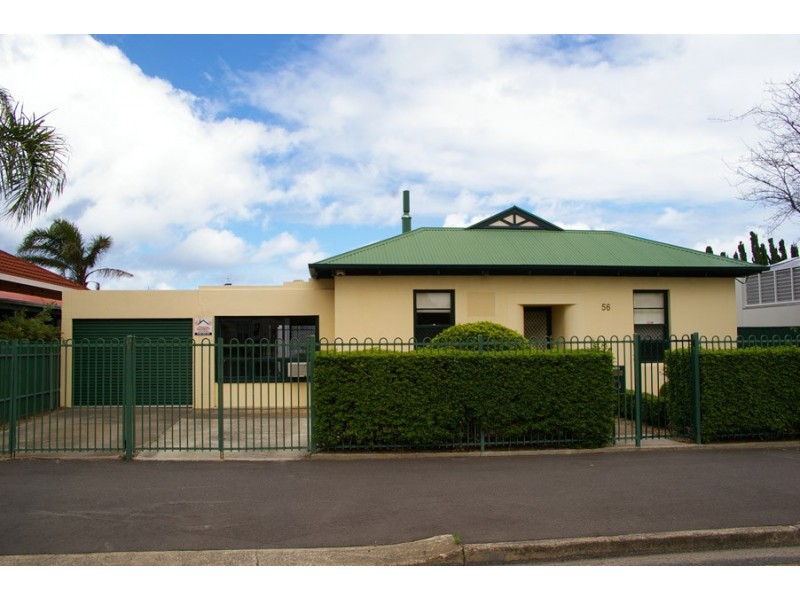 56 Victoria St, Victor Harbor SA 5211