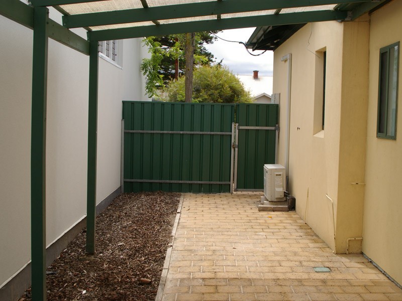 56 Victoria St, Victor Harbor SA 5211