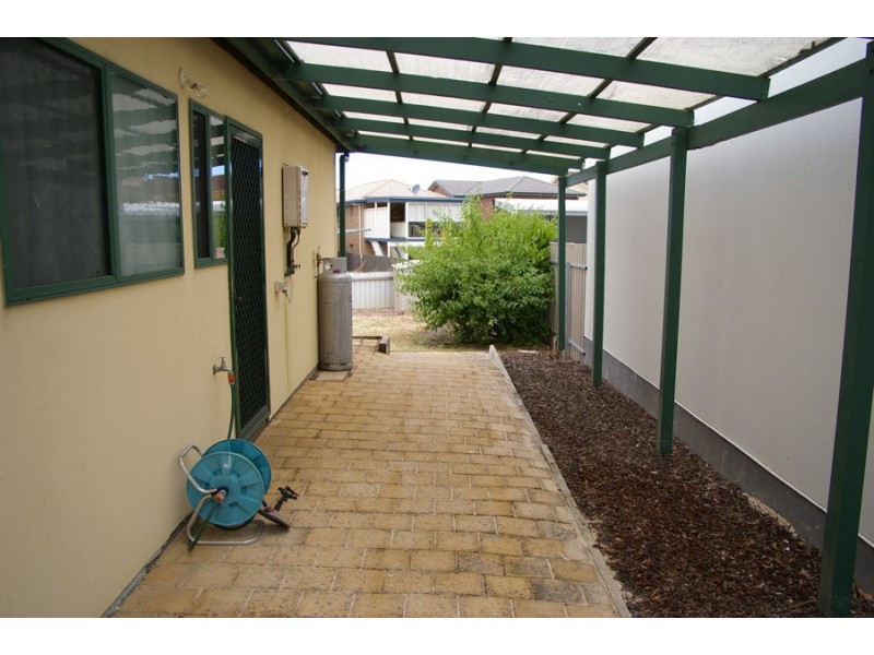 56 Victoria St, Victor Harbor SA 5211
