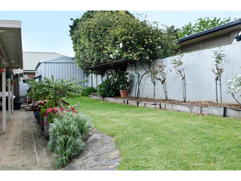 8 Galpin Avenue, Victor Harbor SA 5211