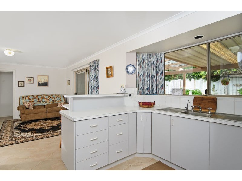 8 Galpin Avenue, Victor Harbor SA 5211