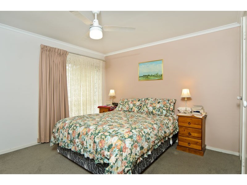 8 Galpin Avenue, Victor Harbor SA 5211