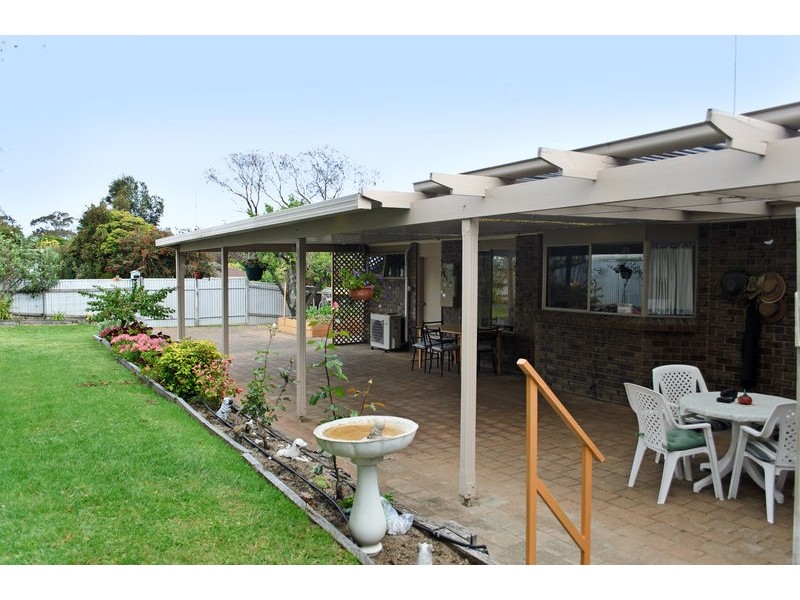 8 Galpin Avenue, Victor Harbor SA 5211