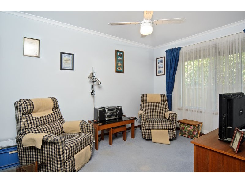 17 Cowan Avenue, Mccracken SA 5211