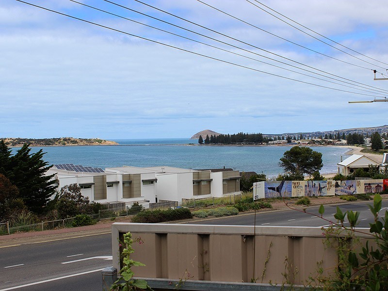 45 Hindmarsh Road, Victor Harbor SA 5211