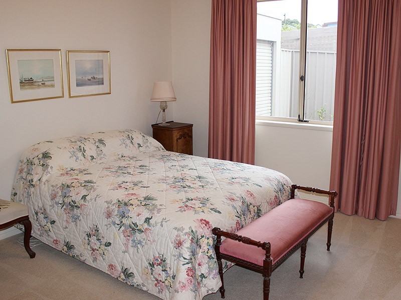 45 Hindmarsh Road, Victor Harbor SA 5211