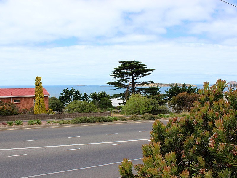 45 Hindmarsh Road, Victor Harbor SA 5211