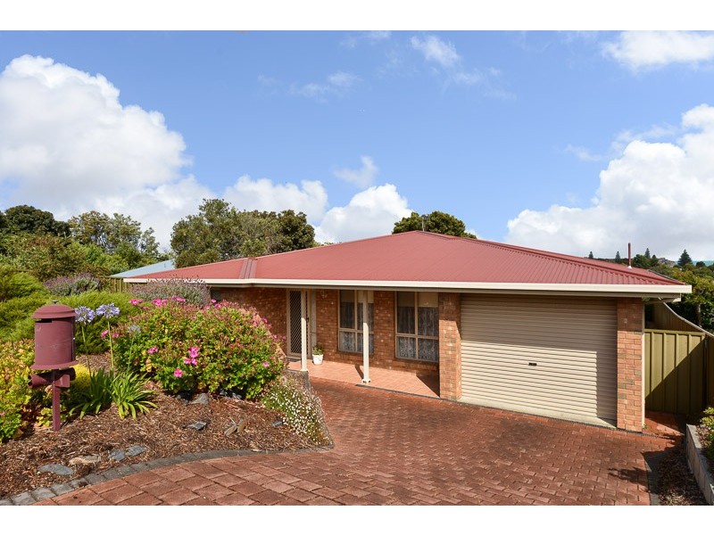 1 Edzell Court, Victor Harbor SA 5211