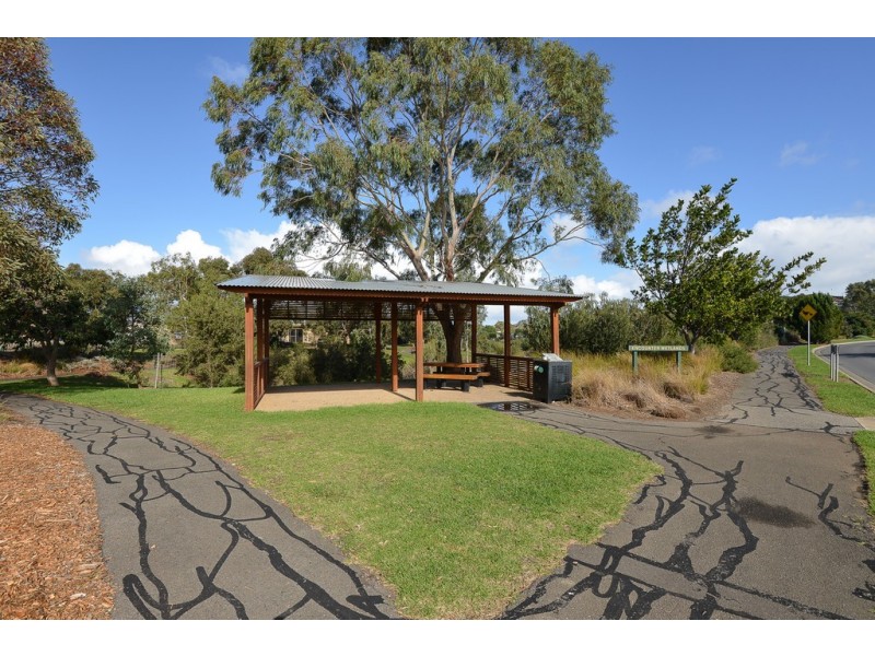 106 Matthew Flinders Drive, Encounter Bay SA 5211