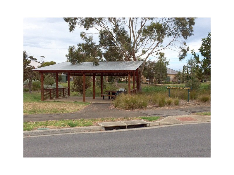 106 Matthew Flinders Drive, Encounter Bay SA 5211