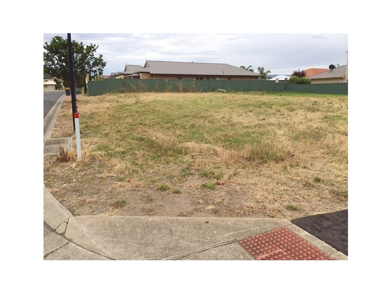 106 Matthew Flinders Drive, Encounter Bay SA 5211