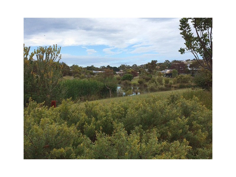 106 Matthew Flinders Drive, Encounter Bay SA 5211