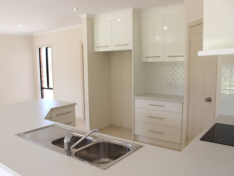 2b Jasmin Drive, Victor Harbor SA 5211