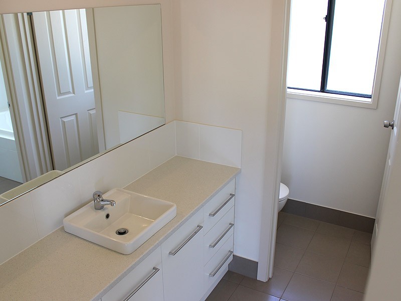 2b Jasmin Drive, Victor Harbor SA 5211