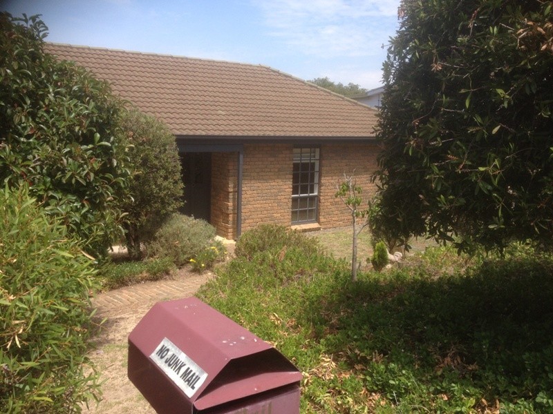 31 Norfolk Ave, Victor Harbor SA 5211