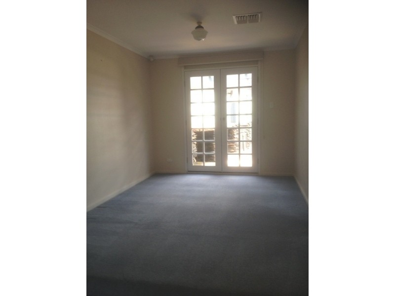 31 Norfolk Ave, Victor Harbor SA 5211