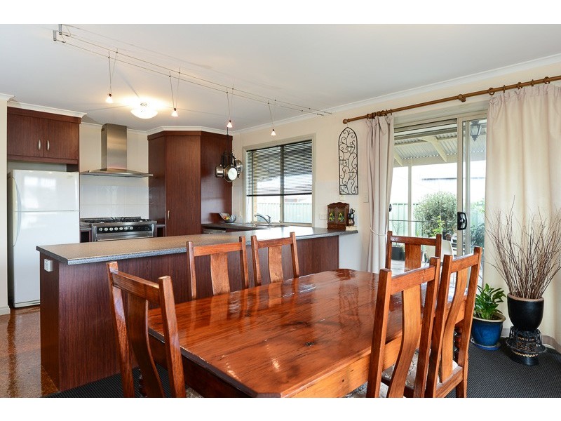 13 Tripp Street, Encounter Bay SA 5211