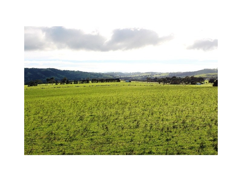 2 and 3 Glen Road, Victor Harbor SA 5211