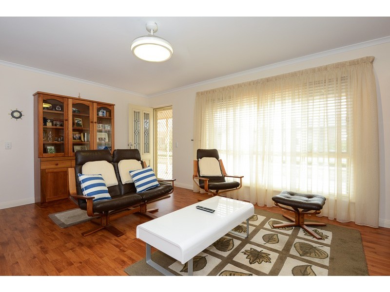 6 Edward Street, Encounter Bay SA 5211