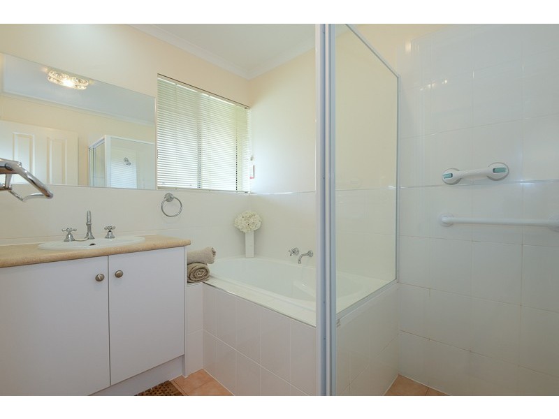 6 Edward Street, Encounter Bay SA 5211