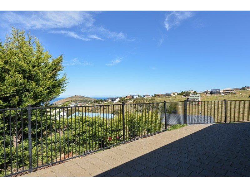 9 Cygnet Court, Encounter Bay SA 5211