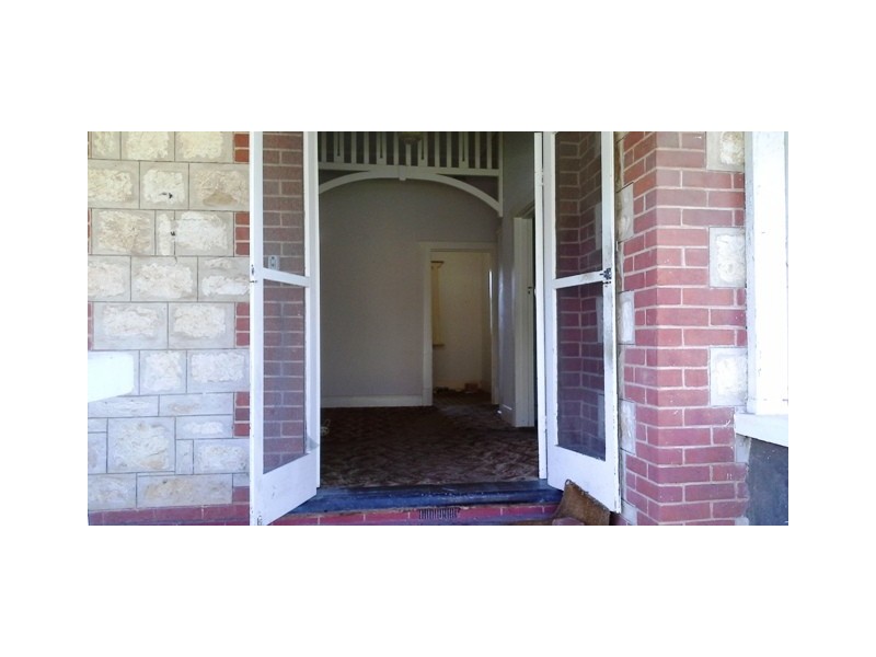 52 Hill Street, Victor Harbor SA 5211