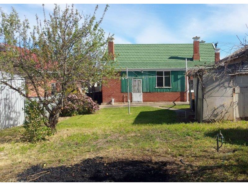 52 Hill Street, Victor Harbor SA 5211