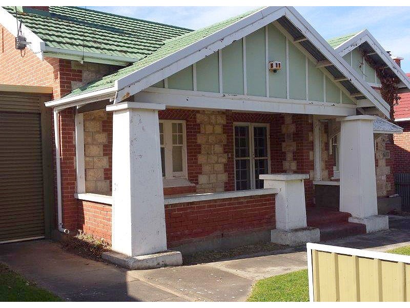 52 Hill Street, Victor Harbor SA 5211