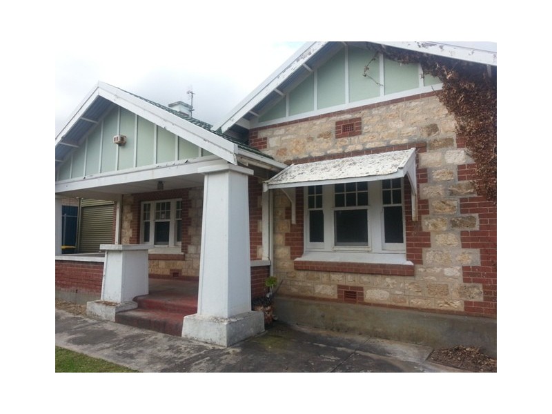 52 Hill Street, Victor Harbor SA 5211