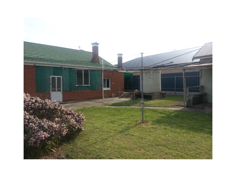 52 Hill Street, Victor Harbor SA 5211