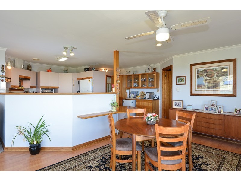 64 Whalers Road, Encounter Bay SA 5211