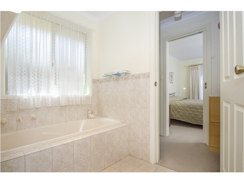 68 Matthew Flinders Drive, Encounter Bay SA 5211