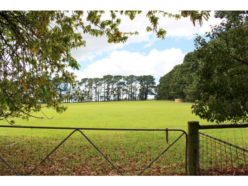 2381 Range Road, Willow Creek SA 5211