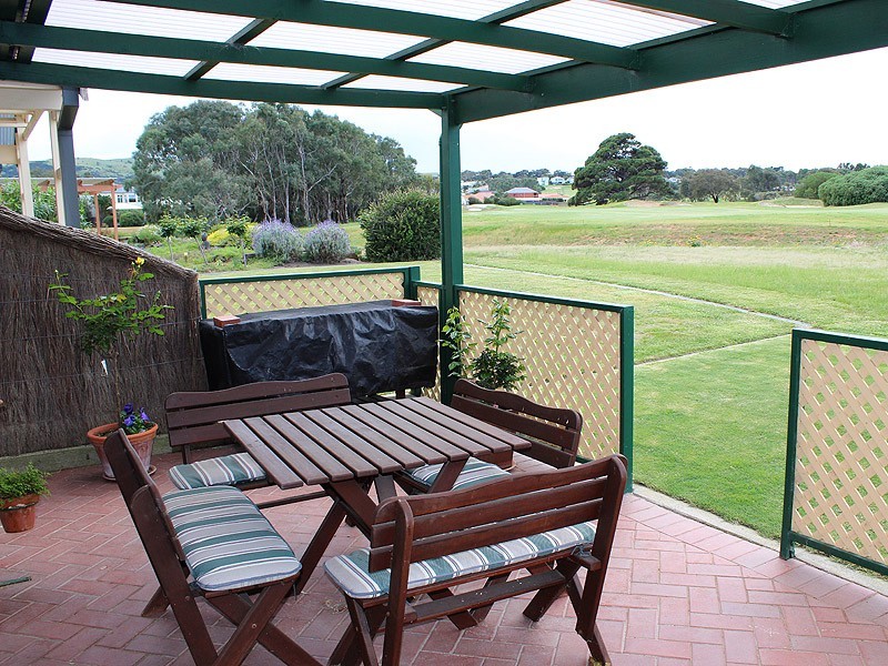 20 Coromandel Drive, Mccracken SA 5211