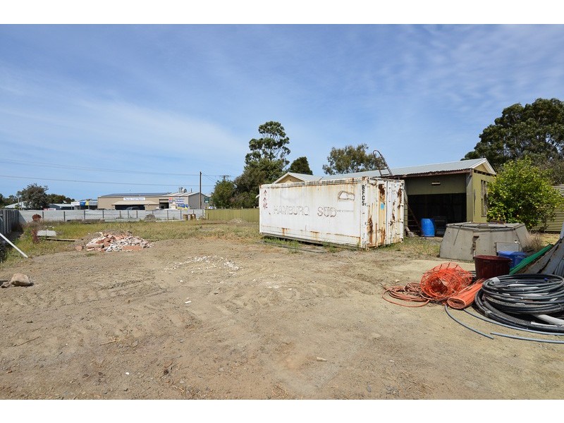 6 Meyer Street, Victor Harbor SA 5211