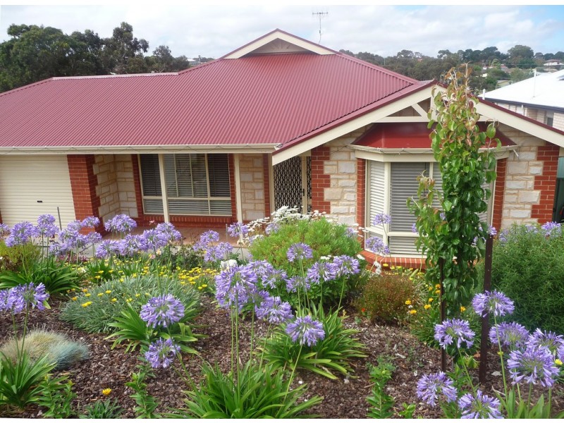 6 Gare Court, Victor Harbor SA 5211