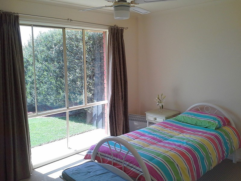 6 Gare Court, Victor Harbor SA 5211