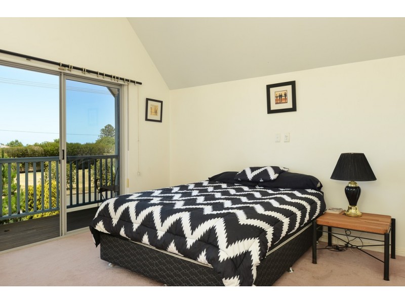 33 Dundalk Avenue, Mccracken SA 5211