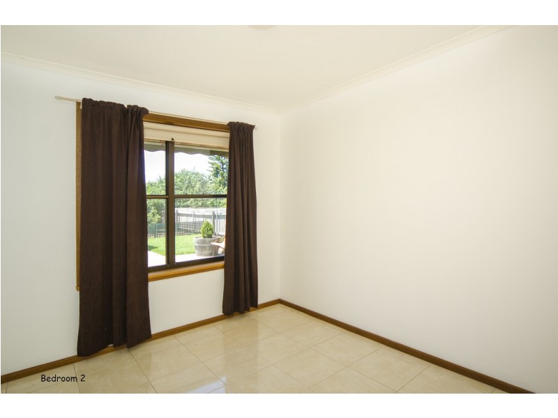 33 Ives Crescent, Mccracken SA 5211