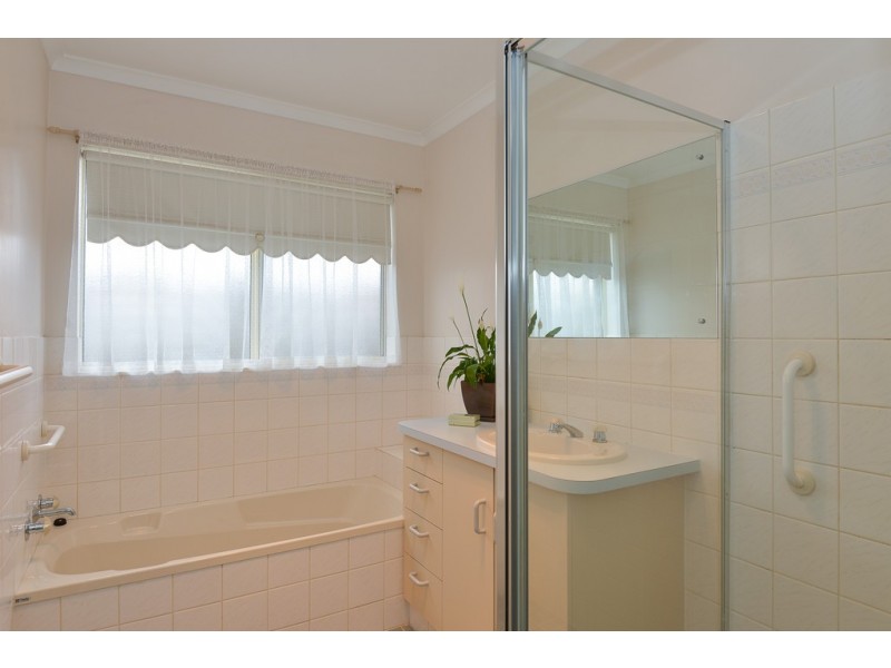 6/1 Dennis Place, Victor Harbor SA 5211