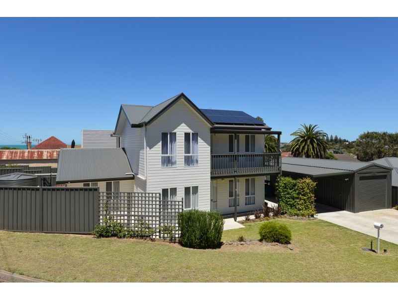 5 The Drive, Mccracken SA 5211