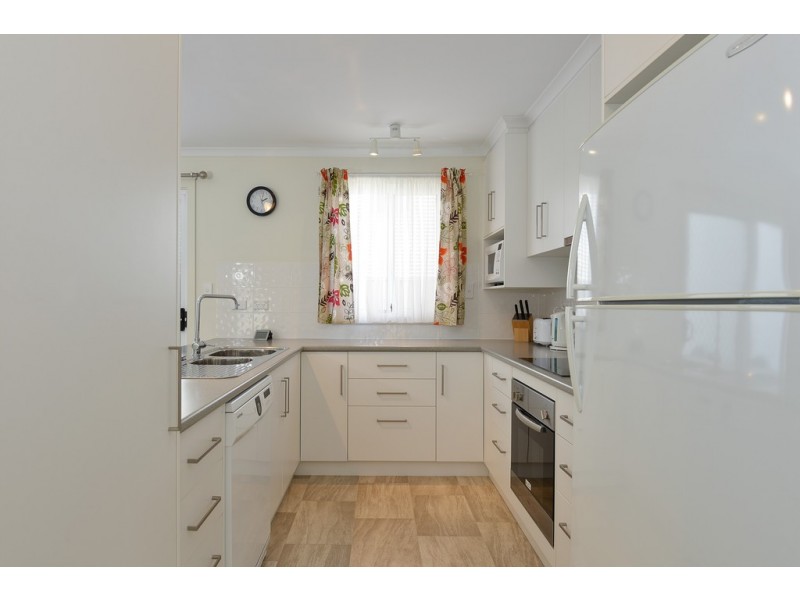 5 The Drive, Mccracken SA 5211